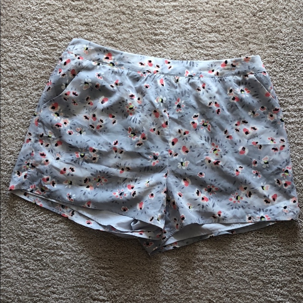 Lauren Conrad Floral Shorts XL